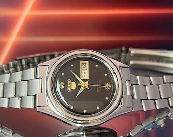Vintage Seiko 5 Automatic Ladies Watch | Black Dial Day-Date Stainless Steel Japan