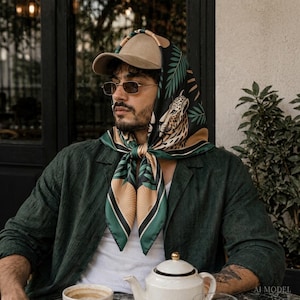Men's Mulberry Silk Scarf Leopard, Art Deco Luxury Foulard, Elegant Neckerchief, Square Head Bandana