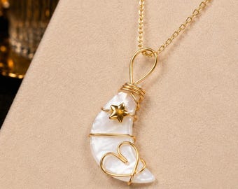 Goldener Draht Gewickelt Mond – Stern Halskette – Himmlischer Cottagecore Schmuck