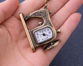 Personalisierte Vintage Nähmaschine Taschenuhr Halskette, individuell gravierte Retro Nähuhr Anhänger Uhr, Geschenk für Sie, Bester Freund, Tochter