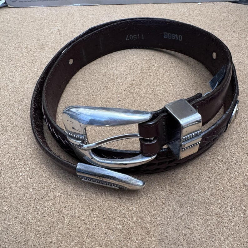ONYX by Brighton 1998 Belt Brown Leather Golfer Conchos Men's Size 32 11507 image 2