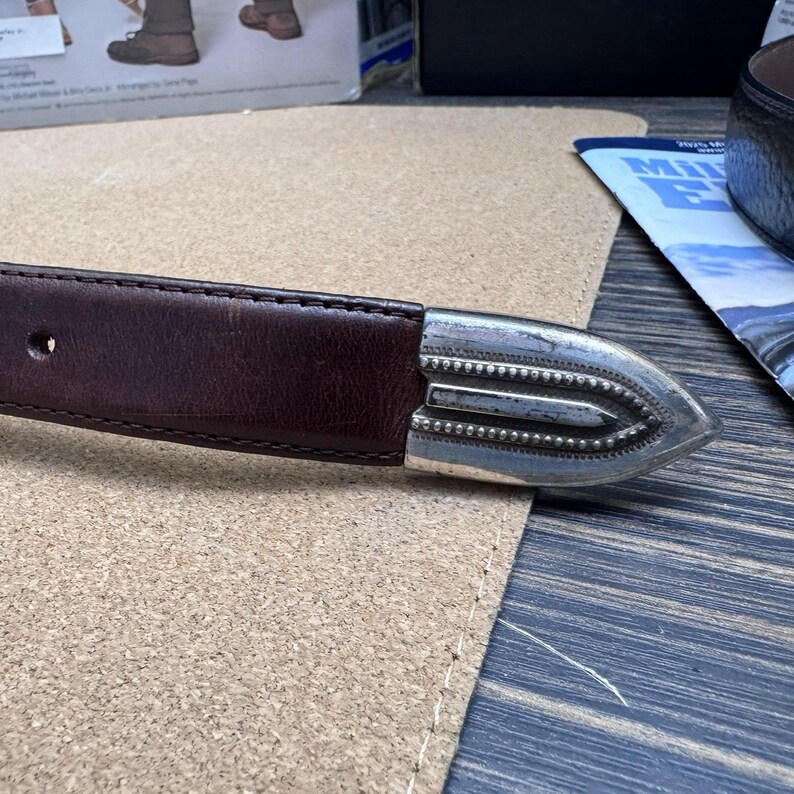 ONYX by Brighton 1998 Belt Brown Leather Golfer Conchos Men's Size 32 11507 image 7