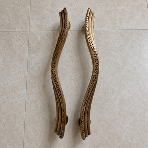 Large Solid Brass Wavy Door Handle 43 cm – Antique Finish