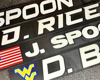 Placa personalizada para simulador de carreras / Impresión 3D multicolor / Número de carrera, bandera, logotipo del equipo