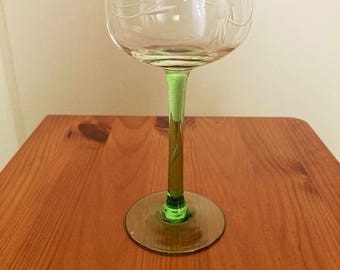 Taça de vinho vintage Römer | Taça de champanhe com haste verde | Gravura floral | Estilo alsaciano anos 70-80 | Estilo Art Déco