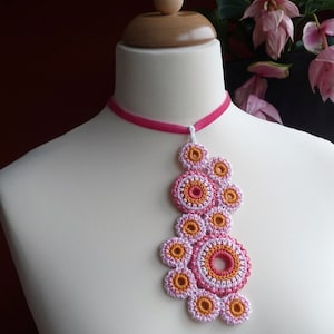 Crochet pattern NECKLACE 'circles of life' by ATERGcrochet image 4