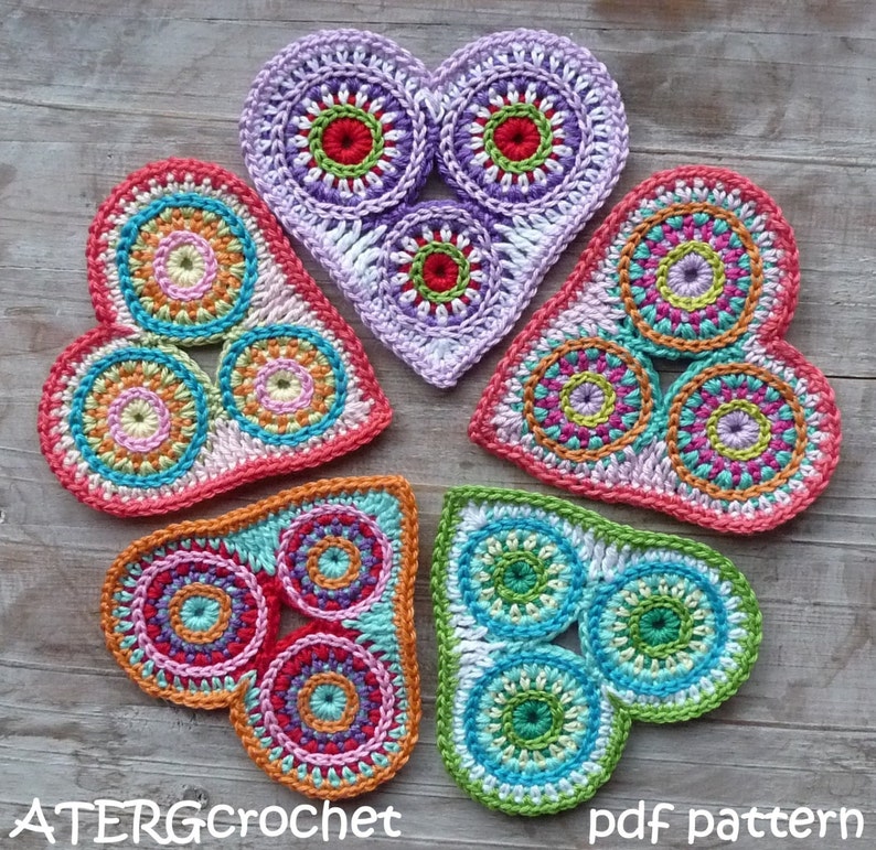 Crochet pattern colorful circle heart by ATERGcrochet image 1