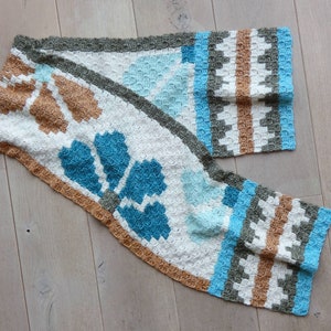 Crochet pattern AZTEC C2C flower shawl by ATERGcrochet image 6