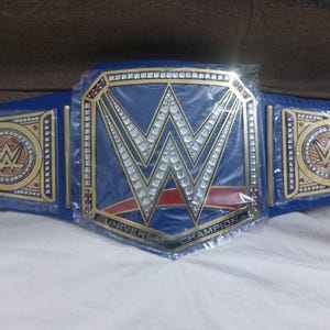 Universal Heavyweight Championship Replica Belt: Cowhide Leather, Customize Brass Plates