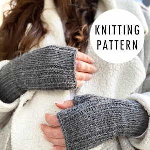 KNITTING PATTERN: LA River Mitts