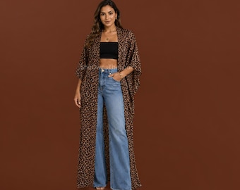 Handgefertigter Kimono-Überwurf aus Seidenchiffon mit Leopardenmuster für Damen – Langer, offener Maxi-Überwurf | Luxuriöser Boho-Strandresort-Cardigan zum Kombinieren