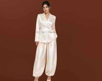 Women’s Handmade Ivory Silk Coord Set – Elegant Double-Breasted Blazer with Wide-Leg Balloon Pants & Luxury Satin Finish