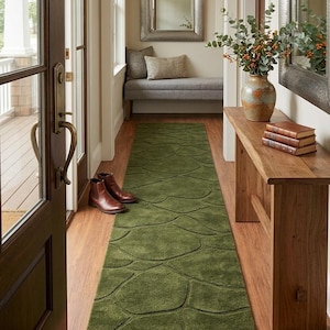 Hand-Tufted Moss Green Runner Rug, Organic Pebble Pattern Area Rug, Modern Sage Green Hallway Carpet for Entryway & Living Room