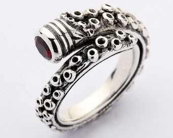 Tentacle Ring, Octopus Ring, 925 Sterling Silver Gothic Ring, Animal Ring by SterlingMalee