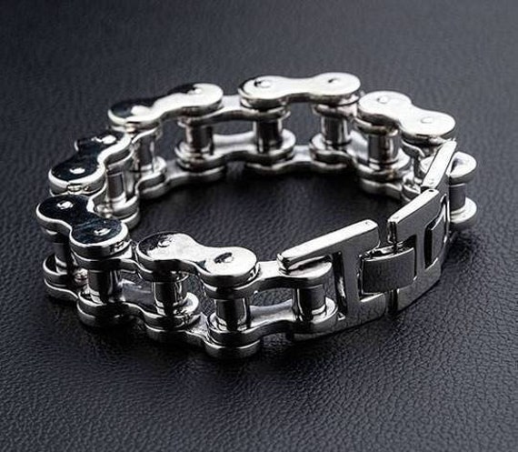 Biker Motorcycle Chain Black Silver Heavy 316 Stainless Steel Bracelet at  Rs 400 | Bandra West | Mumbai| ID: 27161998962