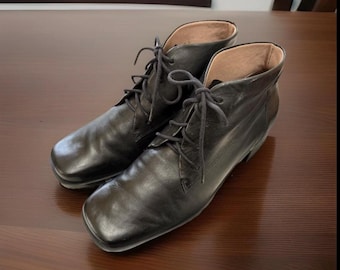 Vintage 90s Black Leather Lace-Up Boots – Square Toe Ankle Women’s Sz 6
