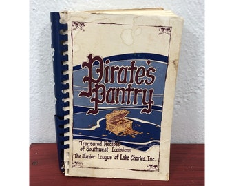 Vintage 1981 Pirate's Pantry Cookbook Louisiana Cuisine Spiral Bound **READ