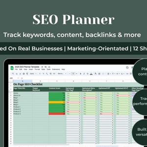 Puede incluir: Una plantilla de planificador SEO que se muestra en una pantalla digital. La imagen incluye el texto "SEO Planner" y "Track keywords, content, backlinks & more." El texto adicional incluye "Tested On Real Businesses | Marketing-Orientated | 12 Sheets."