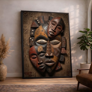 Puede incluir: Una obra de arte enmarcada que presenta una colección de máscaras de madera tallada. Las máscaras son en tonos de marrón, rojo y beige, con detalles y patrones intrincados. La obra de arte se muestra sobre un fondo texturizado.