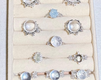 Anello delicato con pietre preziose, anello regolabile dall'estetica vintage, anello minimalista con cristalli per donna, gioiello boho delicato da impilare, regalo per lei