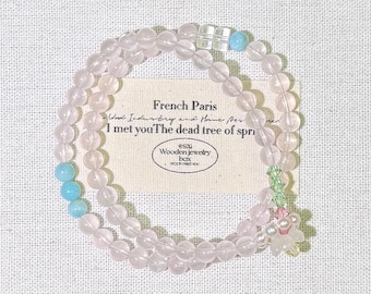 Collana e bracciale 2 in 1 in quarzo rosa e larimar / Fiore intagliato a mano e chiusura con perla / Doppio avvolgimento delicato con cristallo rosa / Regalo per lei / 5 mm
