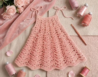 Gehaakt babyjurkje – Zachte katoenen boho peuterjurk met verstelbare strikjes