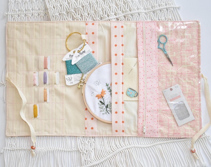 Stitching Project Folder, Quilted Needlework Organizer for Embroidery Floss & Tools