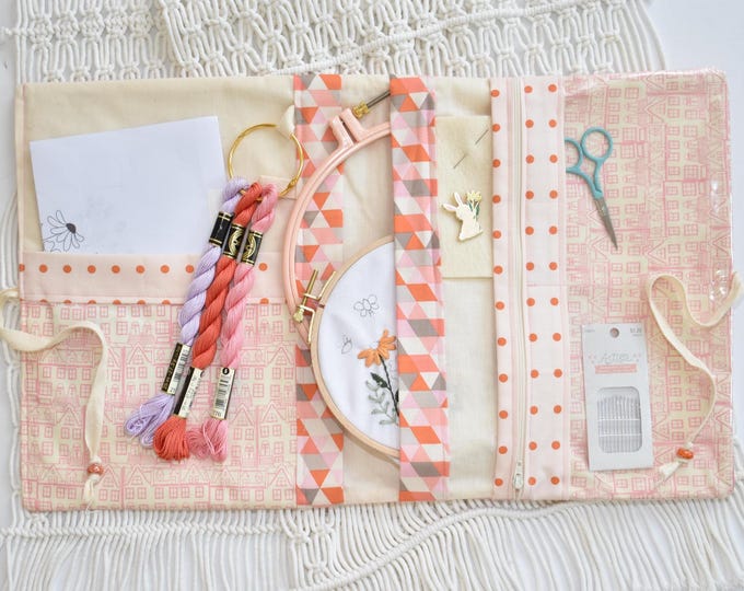 Stitching Project Folder, Quilted Needlework Organizer for Embroidery Floss & Tools