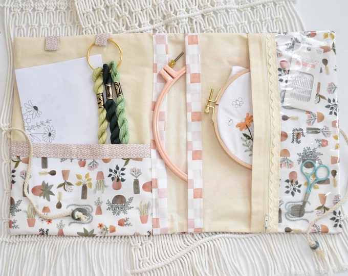 Stitching Project Folder, Quilted Needlework Organizer for Embroidery Floss & Tools