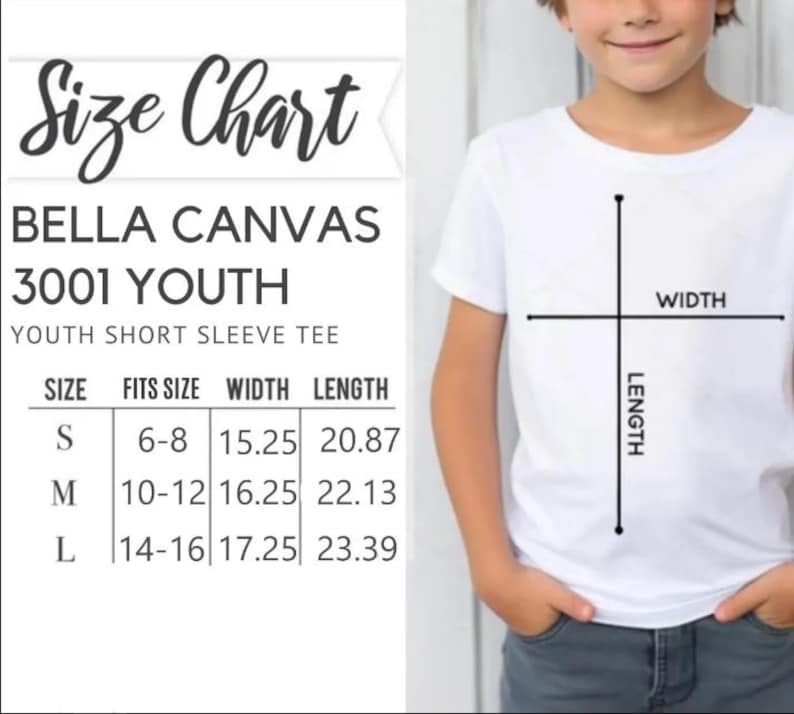 Puede incluir: Una tabla de tallas para una camiseta de manga corta Bella Canvas 3001 para j&oacute;venes. La tabla enumera las tallas S, M y L con las medidas correspondientes en cm. Una camiseta blanca muestra un diagrama que indica el ancho y el largo.