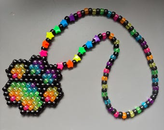 Naszyjnik Kandi z nadrukiem łapy