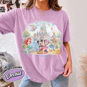Retro Walt Disney World-shirt, vintage jaren 90 Disney World Magic Kingdom-shirt, shirt Disney Mickey en zijn vrienden, Disney Family Trip 2026 Tee Orchid