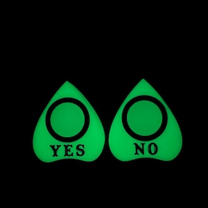 Ouija Planchette Cat Ball Stands