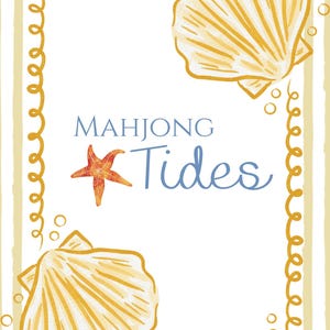 Puede incluir: Un gr&aacute;fico rectangular con el texto Mahjong Tides en azul, acentuado por una estrella de mar roja y dos conchas marinas amarillas. El dise&ntilde;o est&aacute; enmarcado por un borde de rayas amarillas y blancas con un patr&oacute;n de l&iacute;neas doradas.