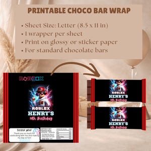 Puede incluir: Envoltorio imprimible para barra de chocolate con tem&aacute;tica de Roblox para un d&eacute;cimo cumplea&ntilde;os. El dise&ntilde;o incluye un personaje de Roblox con efectos de rel&aacute;mpagos, el nombre "Henry" y el texto "10th Birthday". El tama&ntilde;o de la hoja es de 21,6 x 27,9 cm.