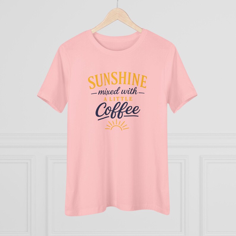 Sunshine Mixed With A Little Coffee Shirt, Coffee Lover Tee, Cute Summer Coffee Tee, Cozy Graphic Shirt, Morning Coffee Shirt, Sunshine Tee afbeelding 12
