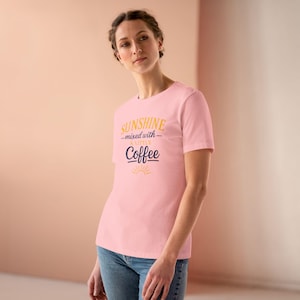 Sunshine Mixed With A Little Coffee Shirt, Coffee Lover Tee, Cute Summer Coffee Tee, Cozy Graphic Shirt, Morning Coffee Shirt, Sunshine Tee afbeelding 8