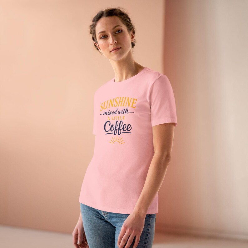 Sunshine Mixed With A Little Coffee Shirt, Coffee Lover Tee, Cute Summer Coffee Tee, Cozy Graphic Shirt, Morning Coffee Shirt, Sunshine Tee afbeelding 8