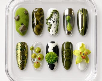 Cool martini girl/Green Press On Nails/Simple Nails/Olive Nails/French Tip Nails/Chrome Nails/Gold Nails/Tortoise Nails/Birthday Aura Nails