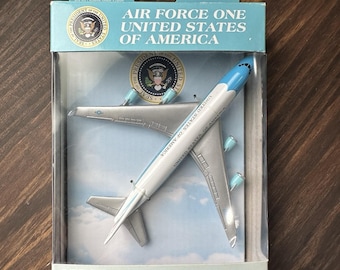 Air Force One United States of America Die Cast Metal Plane Daron RT5734 6" NEW