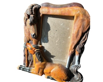 Marco de fotos de resina con diseño vintage de yegua y potrillo del Oeste americano, 10 x 15 cm.