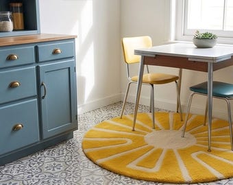 Tappeto in lana trapuntato a mano con motivo a raggiera, tappetino decorativo circolare giallo avorio (cameretta in stile boho)