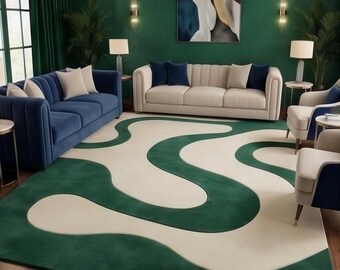 Tappeto astratto ondulato in lana trapuntato a mano, colore verde crema, stile metà secolo.