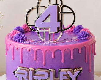 Personalized K-Pop Name and Age Cake Topper - Custom Acrylic Topper