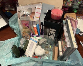 30 Item Mystery Box