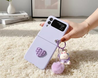Plush Bear Z Flip Case – Heart Charm, Protective Folding Cover