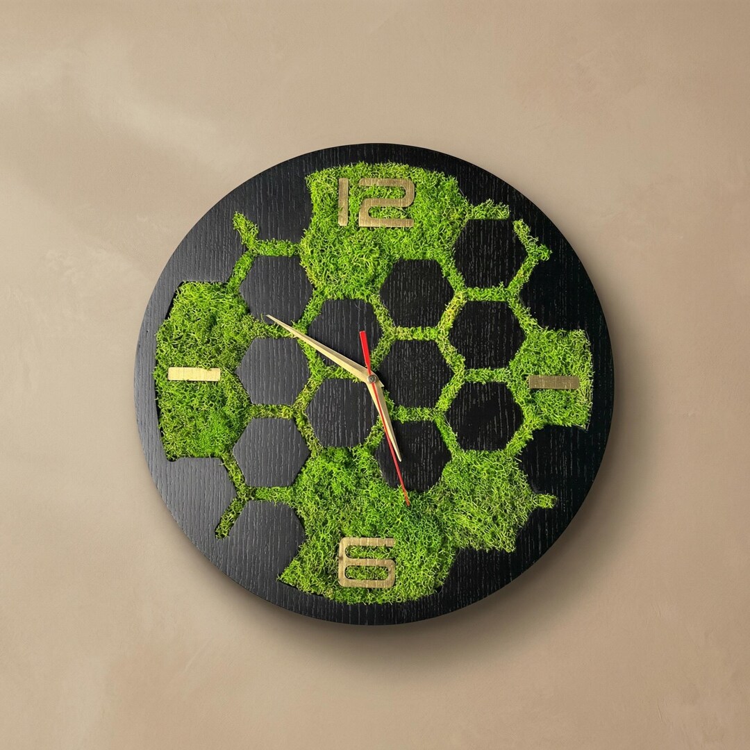 Moss Wall Clock Handmade 13 Inch, Wood Wall Clock, Green Moss Decor ...