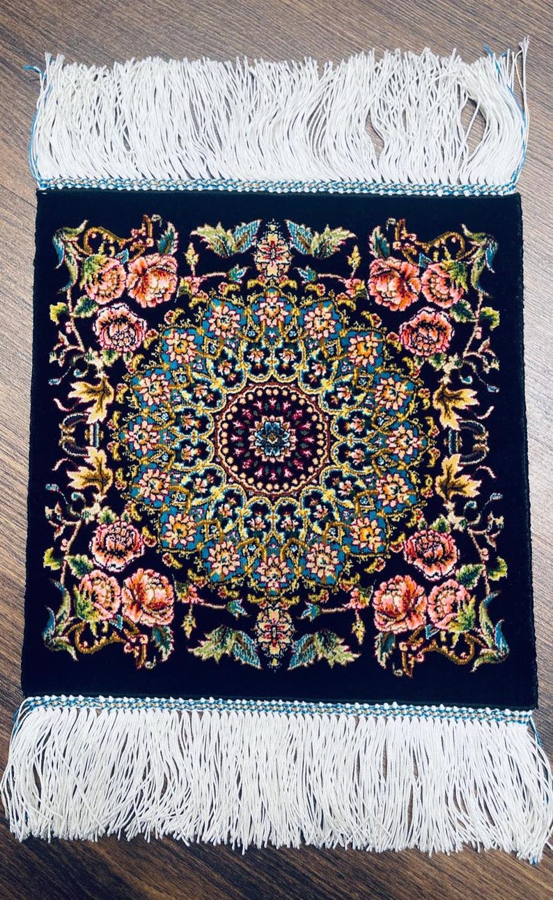 Turkish Silk Rug 30x30 Cm (0.98 Ft) Floral Medallion Black Handmade ...