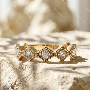 Round Cut Moissanite Diamond Wedding Ring, Minimalist Zig Zag Stacking Band, 14k Gold Eternity Band, Modern Chevron Anniversary Ring For Her