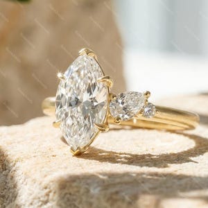 2 CT Marquise Cut Moissanite Engagement Ring, 14K Gold, Three Stone Ring, Pear & Round Side Stone Wedding Ring, Unique Marquise Cut Ring